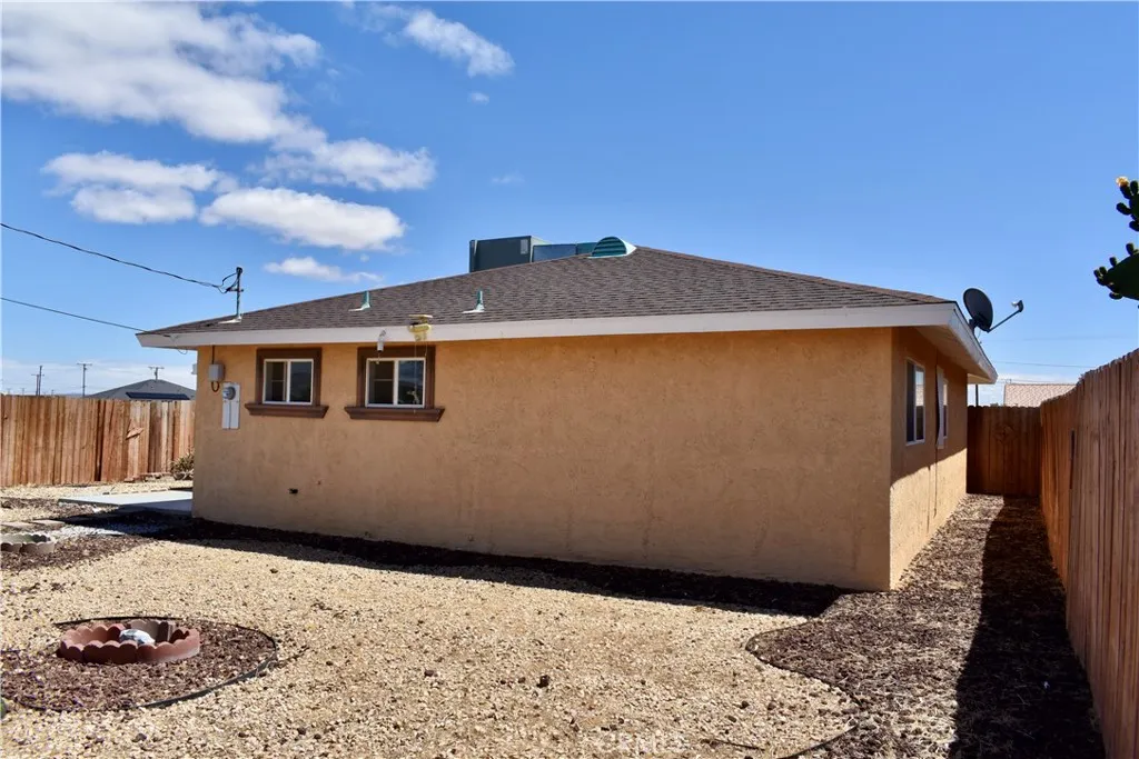 Additional image 7 of 21031 Orchid Drive, California City, CA 93505