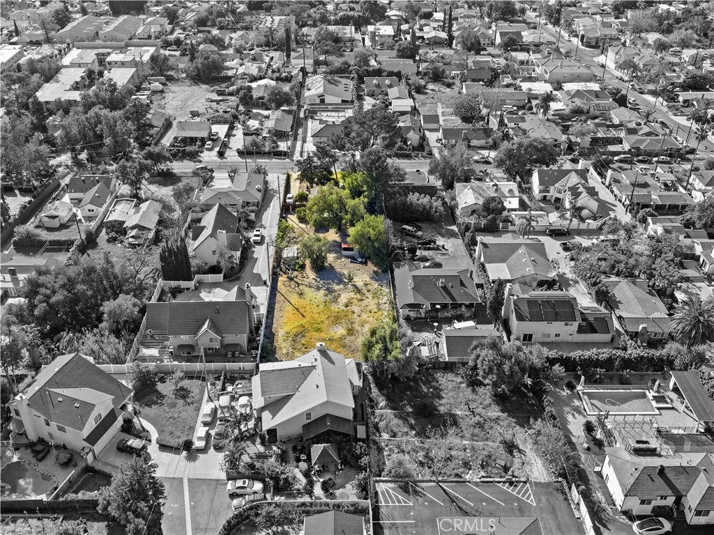 10418 Samoa Avenue, Tujunga, CA 91042