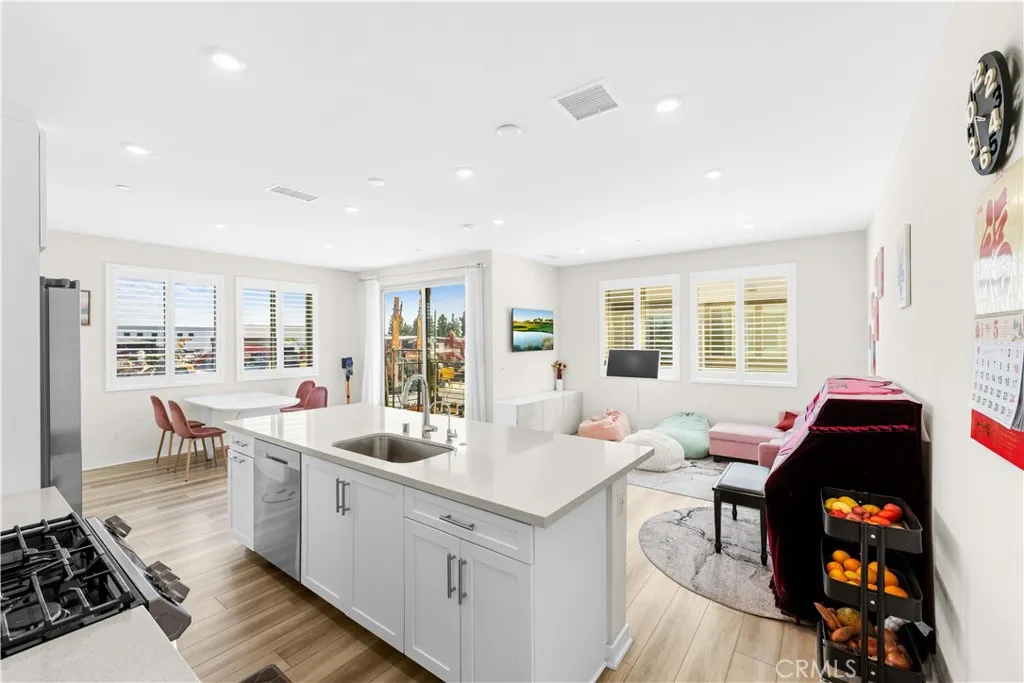 Additional image 30 of 1570 Topeka Avenue Unit 8, Placentia, CA 92870