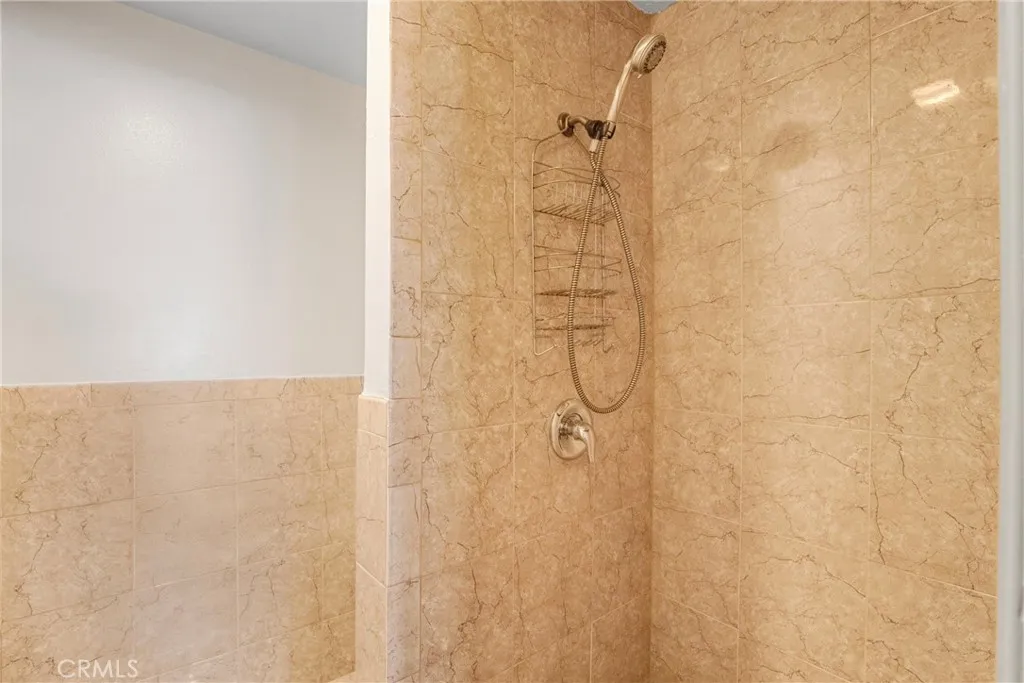 Additional image 15 of 5460 White Oak Ave Unit B103, Encino, CA 91316