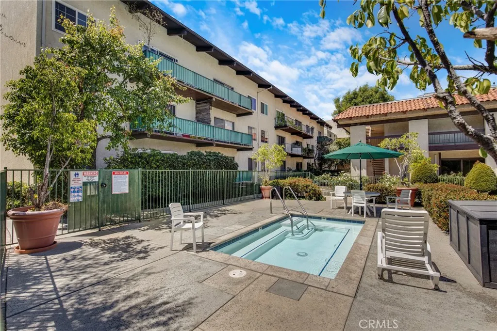 Additional image 28 of 5460 White Oak Ave Unit B103, Encino, CA 91316