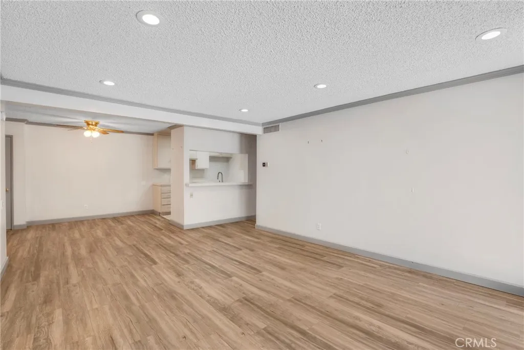 Additional image 9 of 5460 White Oak Ave Unit B103, Encino, CA 91316