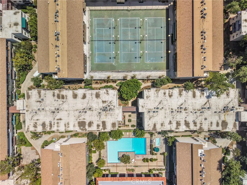 Additional image 30 of 5460 White Oak Ave Unit B103, Encino, CA 91316