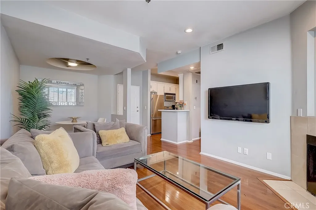 535 Magnolia Avenue Unit 418, Long Beach, CA 90802