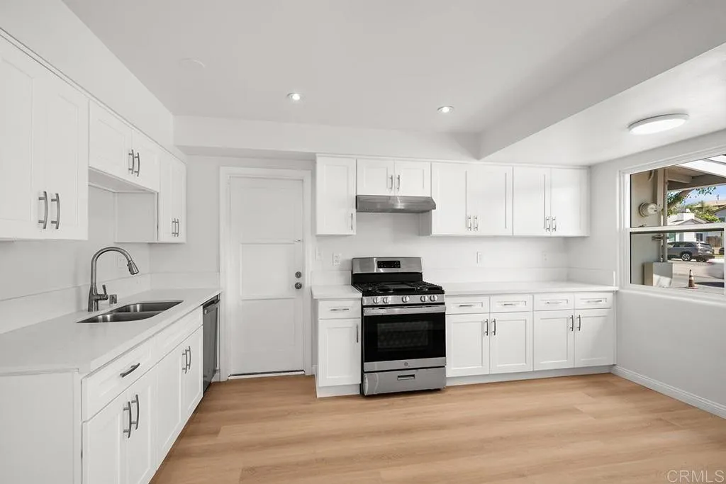 Additional image 55 of 6172 Streamview Drive, San Diego, CA 92115