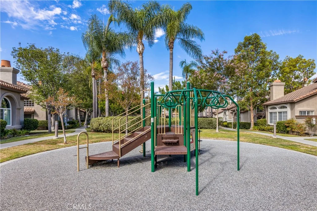 10 Tamarac Pl, Aliso Viejo, CA 92656
