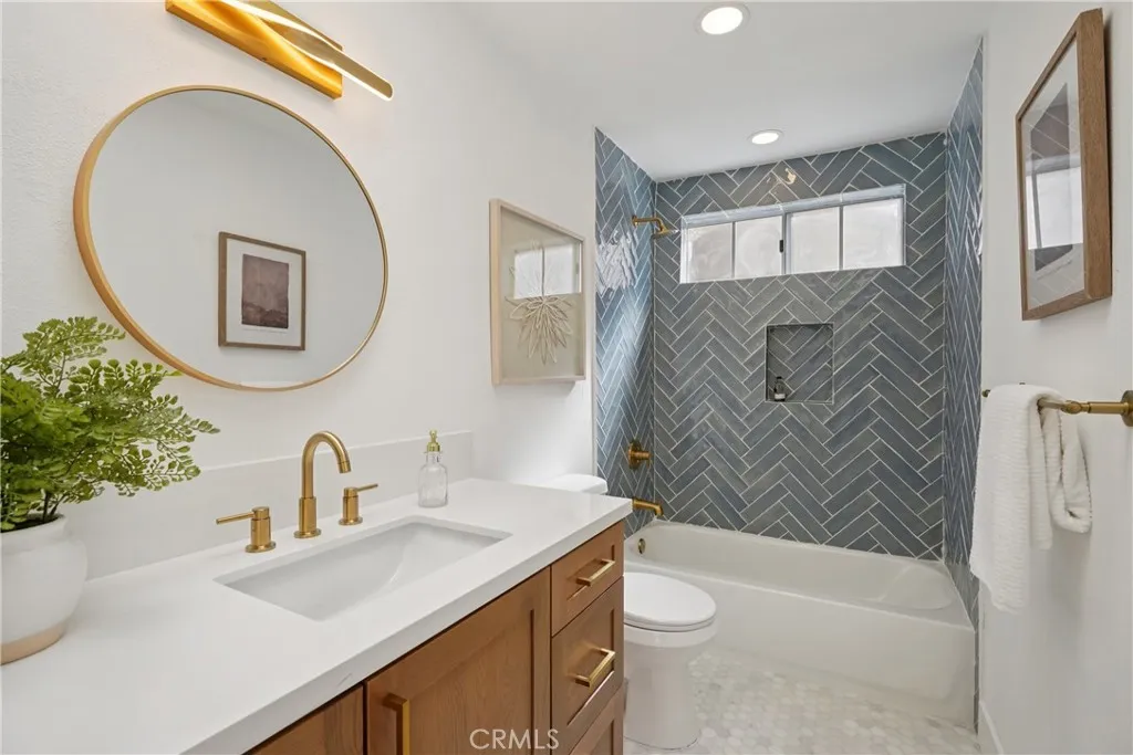 Additional image 34 of 2421 Clark Lane Unit B, Redondo Beach, CA 90278