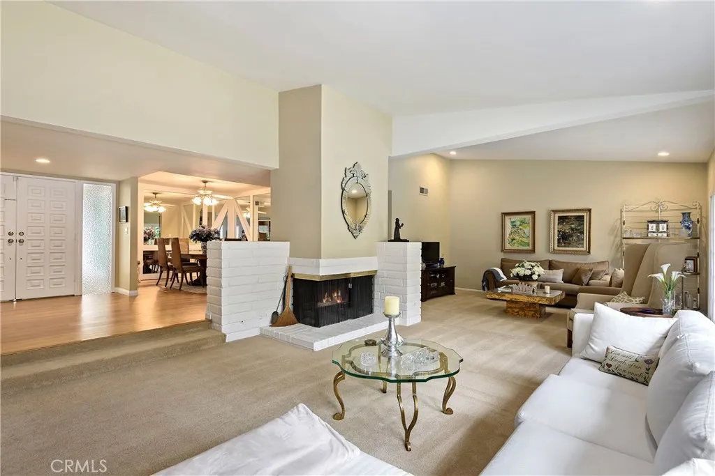 23007 Wrencrest Drive, Calabasas, CA 91302