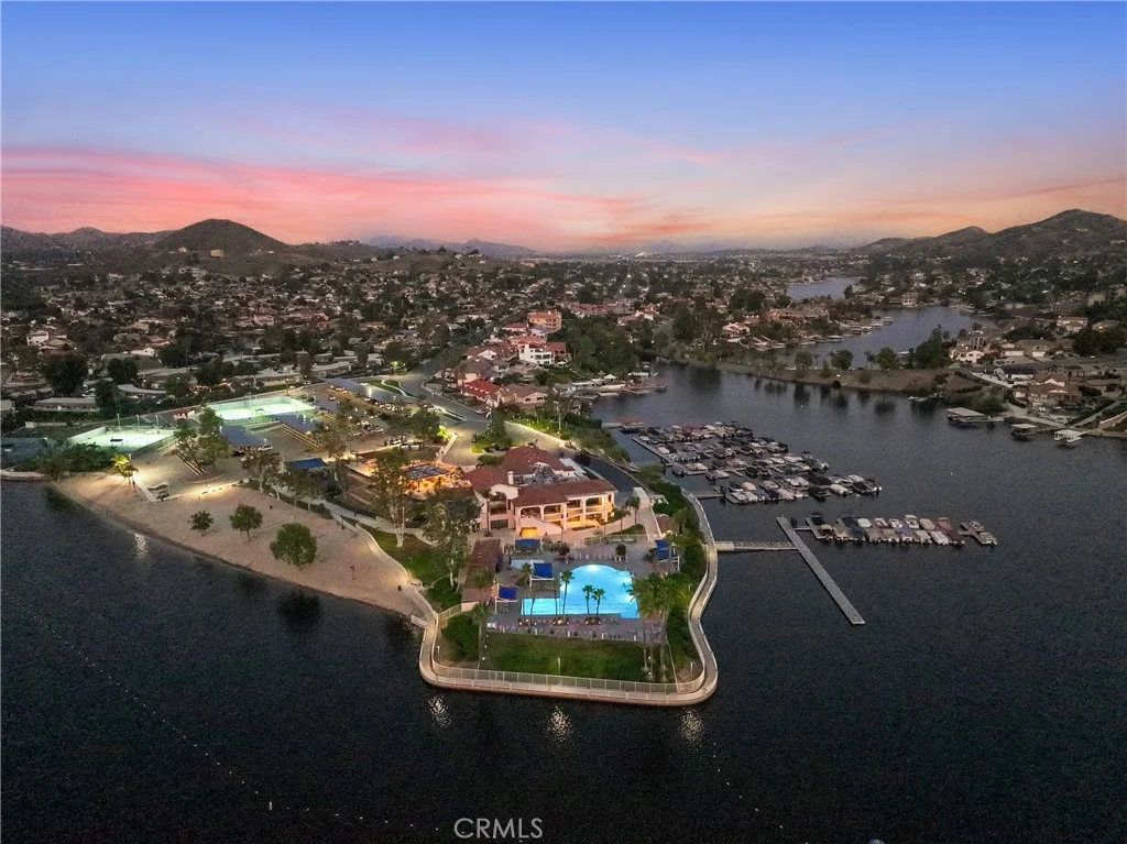 23664 Outrigger Dr, Canyon Lake, CA 92587