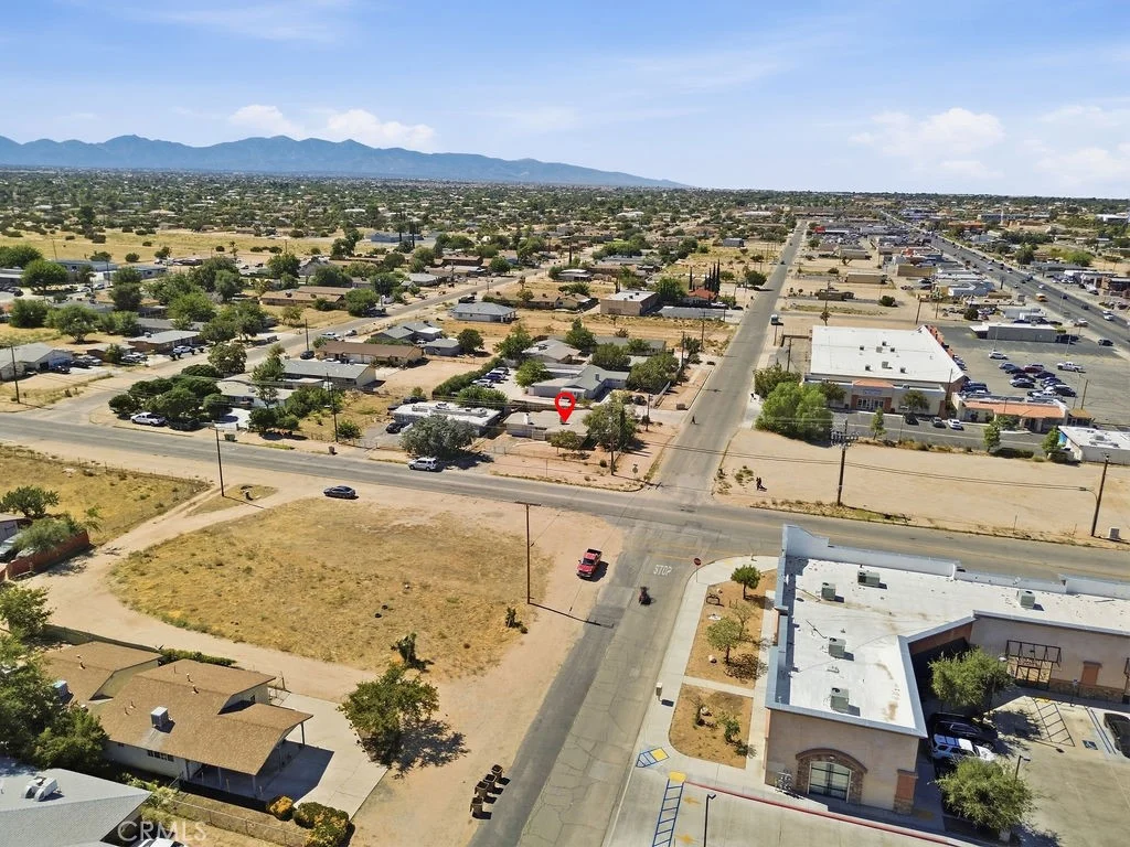 9390 3rd Avenue, Hesperia, CA 92345