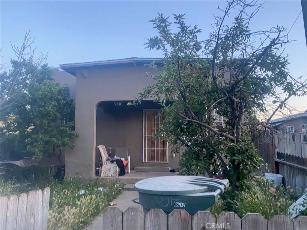 528 W 10th Street, Merced, CA 95341 - MLS#: MC23091737
