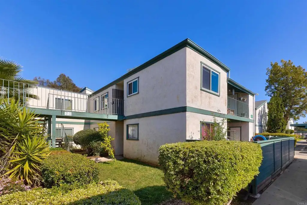 1811 E Grand Avenue Unit 114, Escondido, CA 92027