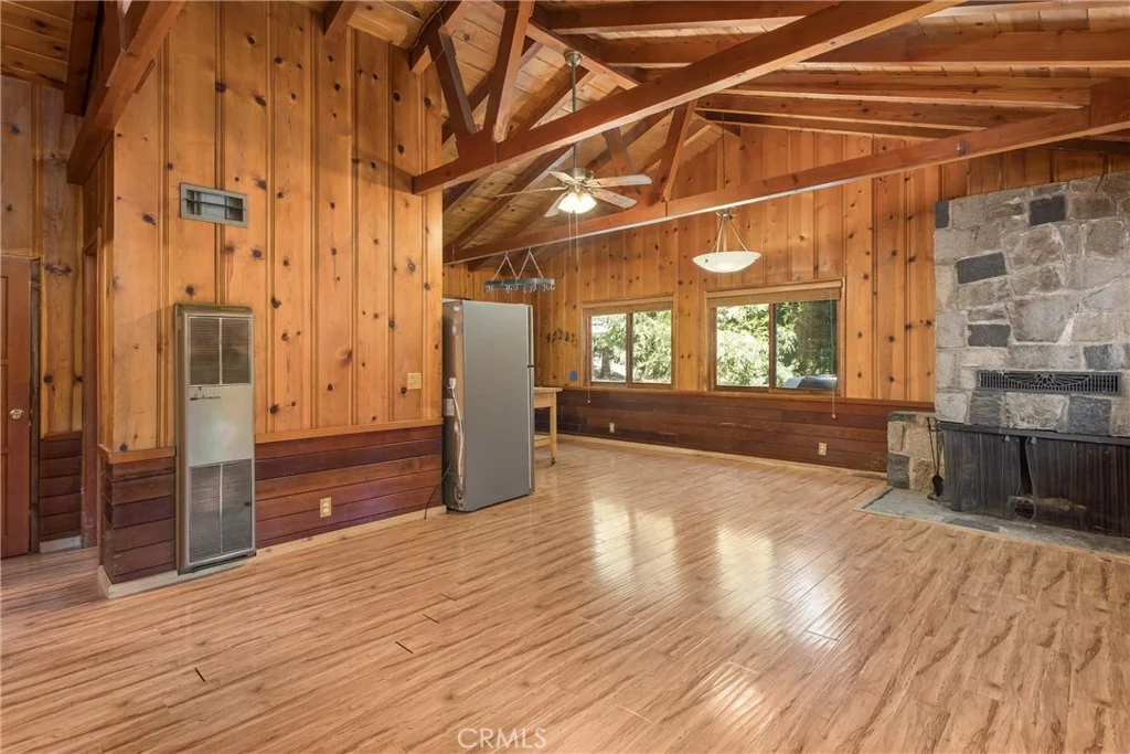 459 Delle Dr, Crestline, CA 92325 photo 5