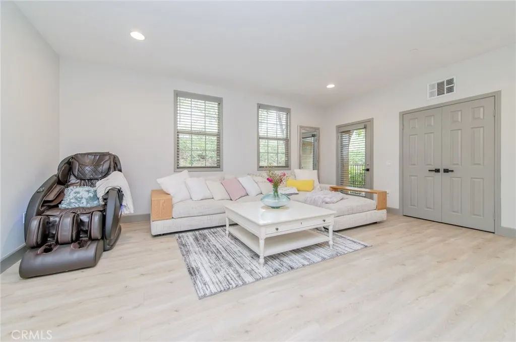 Additional image 42 of 151 Silverado, Irvine, CA 92618