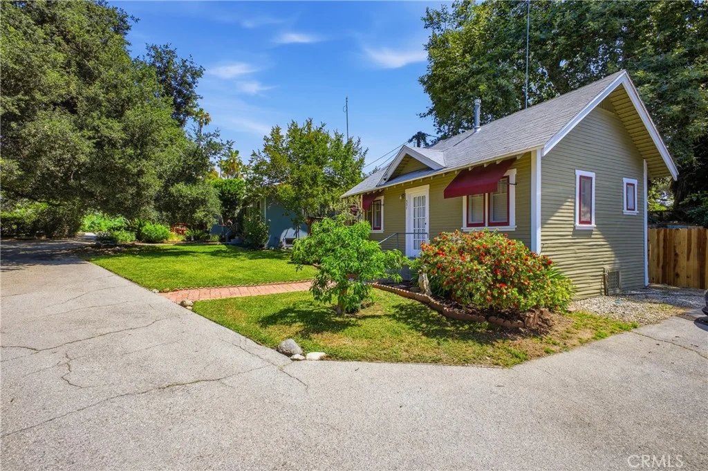 Additional image 10 of 547 E Woodbury Road, Altadena, CA 91001