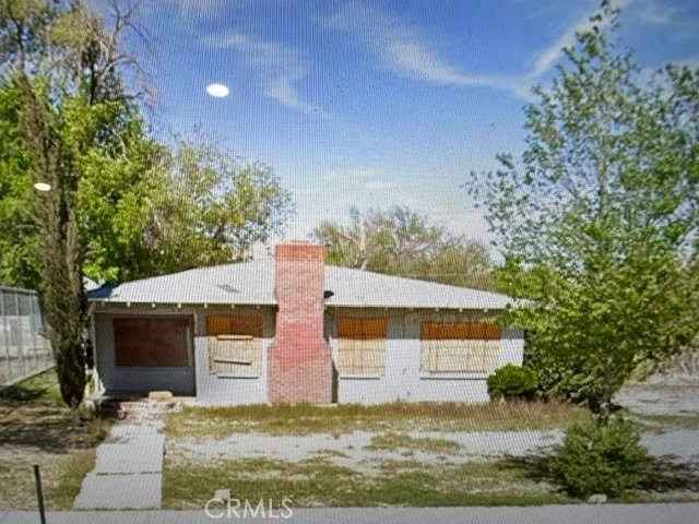 16672 E St, Victorville, CA 92395 photo 2