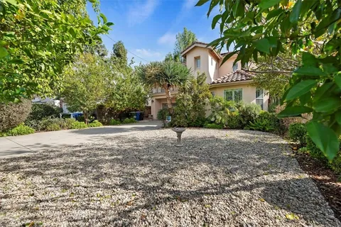 7242 Hesperia Avenue, Reseda, CA MLS: PW25074269