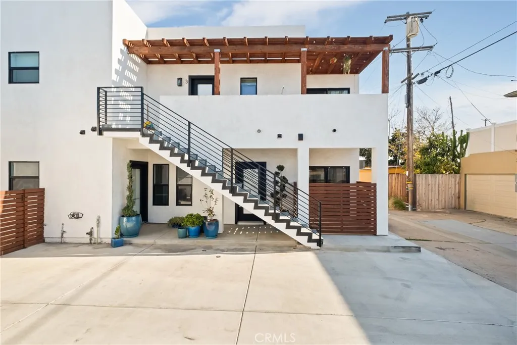 Additional image 71 of 2920 Bancroft Street, San Diego, CA 92104