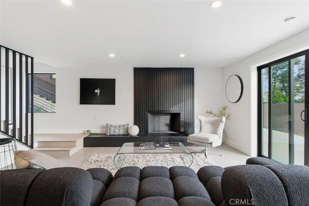 Additional image 109 of 1764 E Loma Alta Dr, Altadena, CA 91001