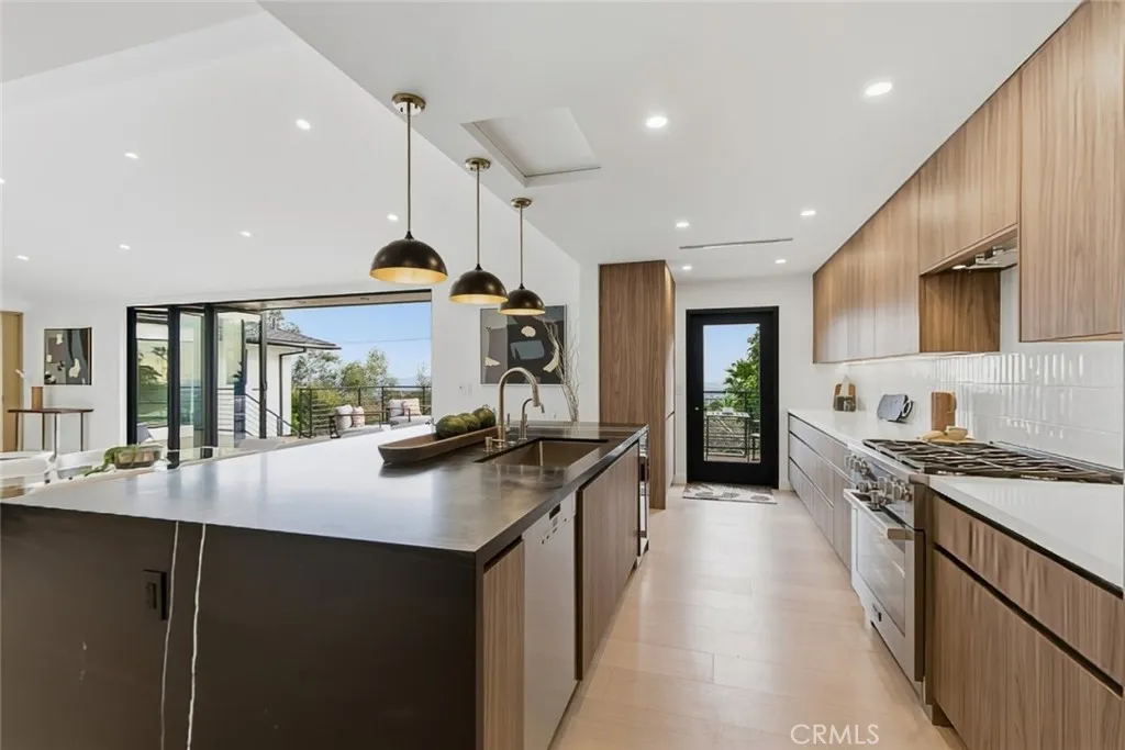 Additional image 85 of 1764 E Loma Alta Dr, Altadena, CA 91001