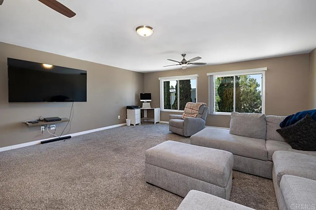 Additional image 65 of 5676 Chateau Dr, San Diego, CA 92117