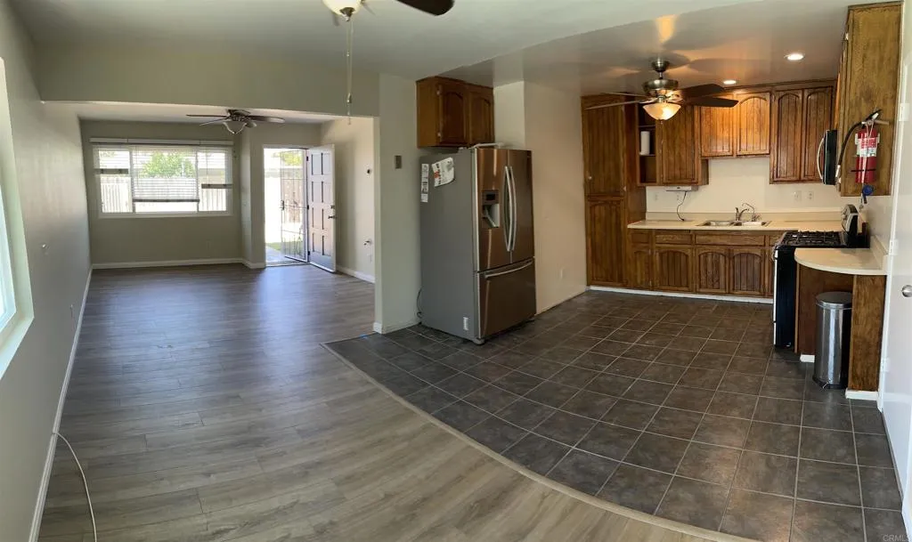 Additional image 80 of 5676 Chateau Dr, San Diego, CA 92117