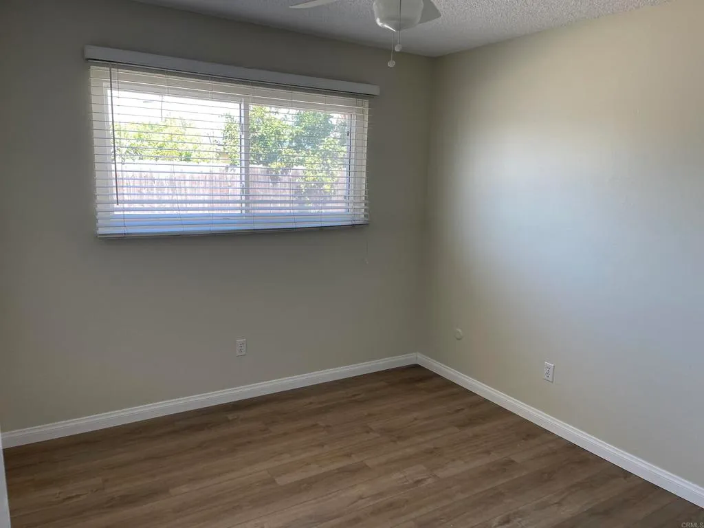 Additional image 42 of 5676 Chateau Dr, San Diego, CA 92117