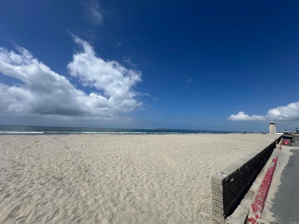 Additional image 39 of 69 Half Moon Bend, Coronado, CA 92118