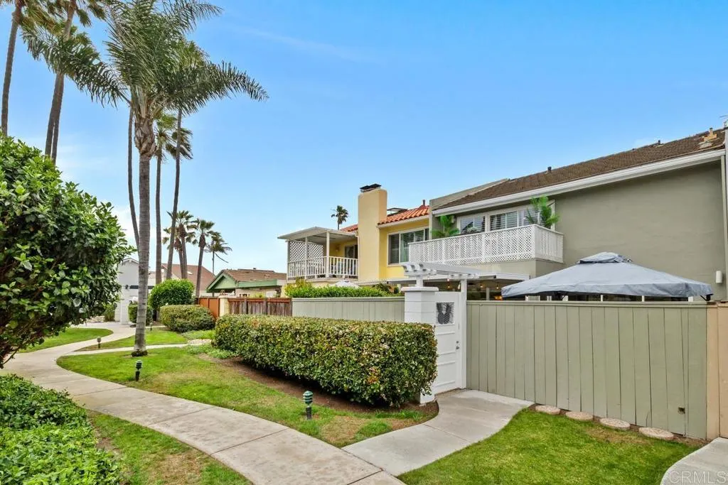 Additional image 80 of 69 Half Moon Bend, Coronado, CA 92118