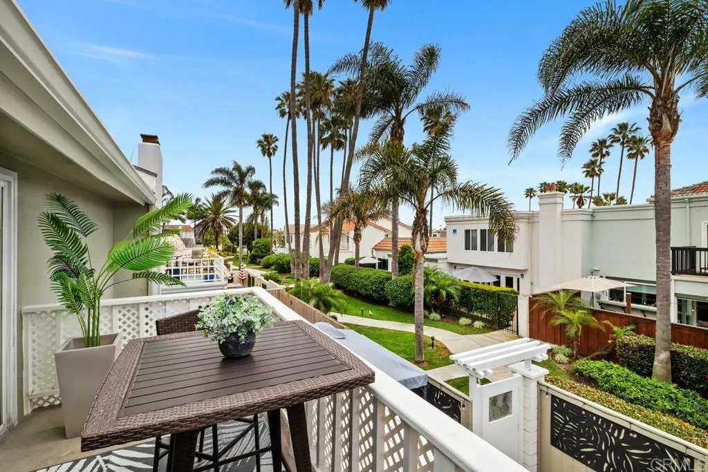 Additional image 25 of 69 Half Moon Bend, Coronado, CA 92118