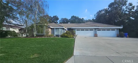 34865 Holly Avenue, Yucaipa, CA 92399 - MLS#: IG25070036