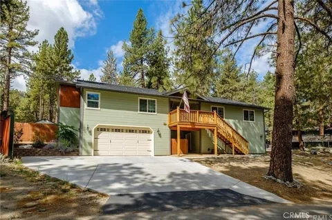 1383 Helen Street, Wrightwood, CA MLS: HD25048376