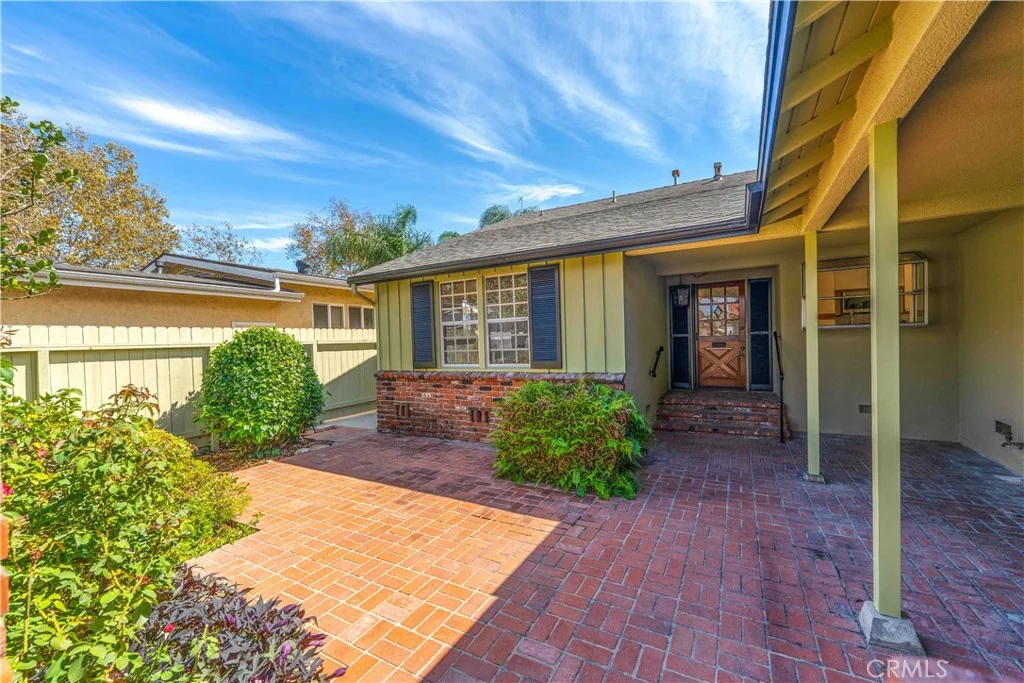 2433 Monogram Ave, Long Beach, CA 90815 photo 4