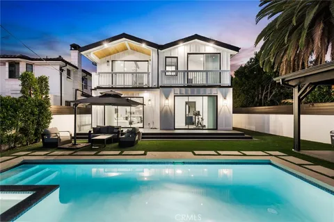 535 N Sierra Bonita Avenue, Los Angeles, CA MLS: BB25106096