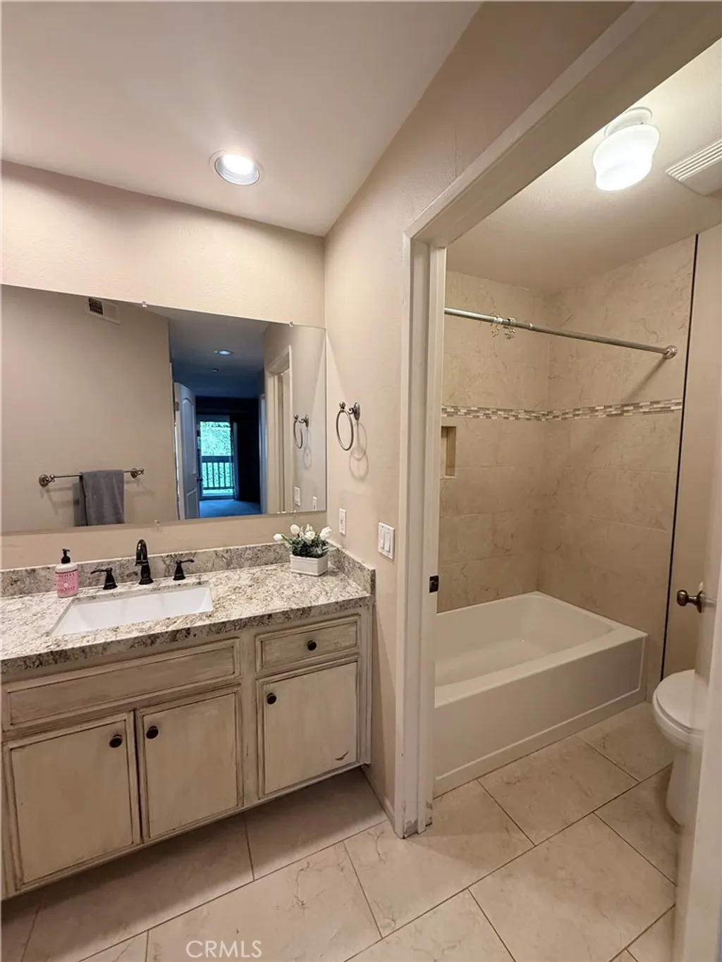 Additional image 15 of 1380 W Capitol Dr Unit 208, San Pedro, CA 90732