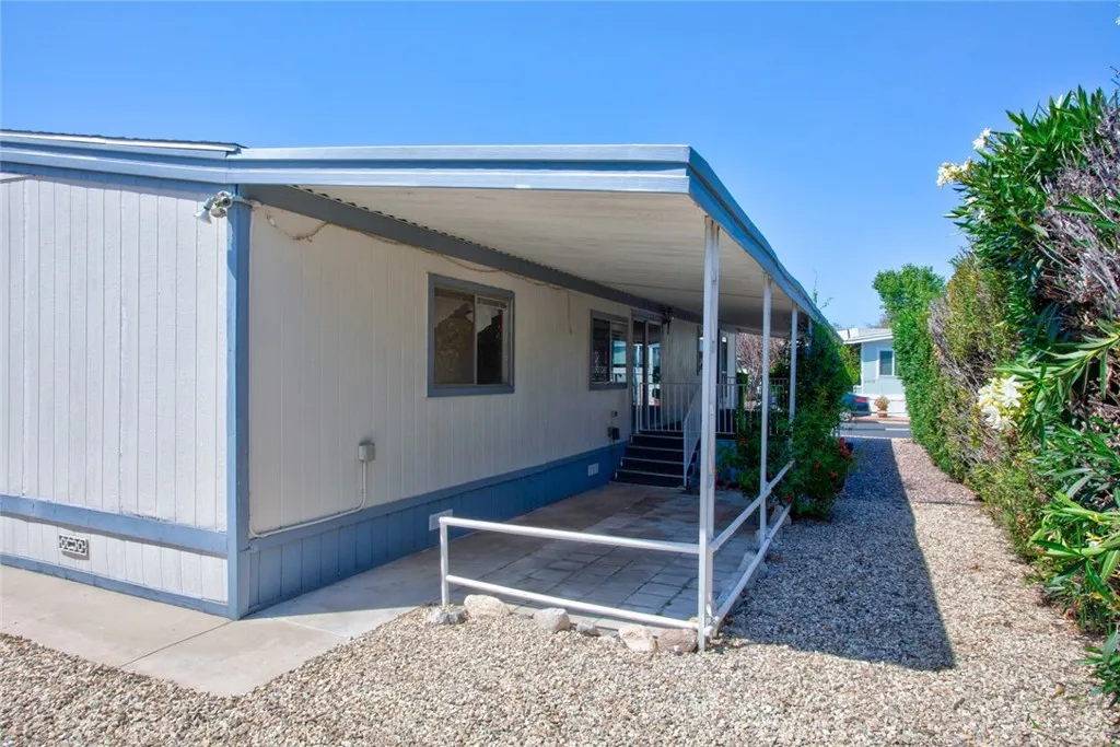 Additional image 77 of 21440 W Brier Way, Saugus, CA 91350