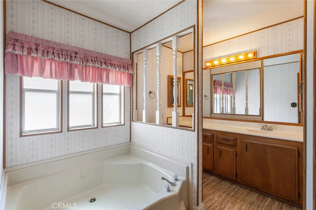 Additional image 64 of 21440 W Brier Way, Saugus, CA 91350