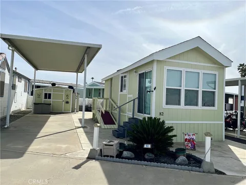 1295 S Cawston Avenue Unit 82, Hemet, CA MLS: IG25059191