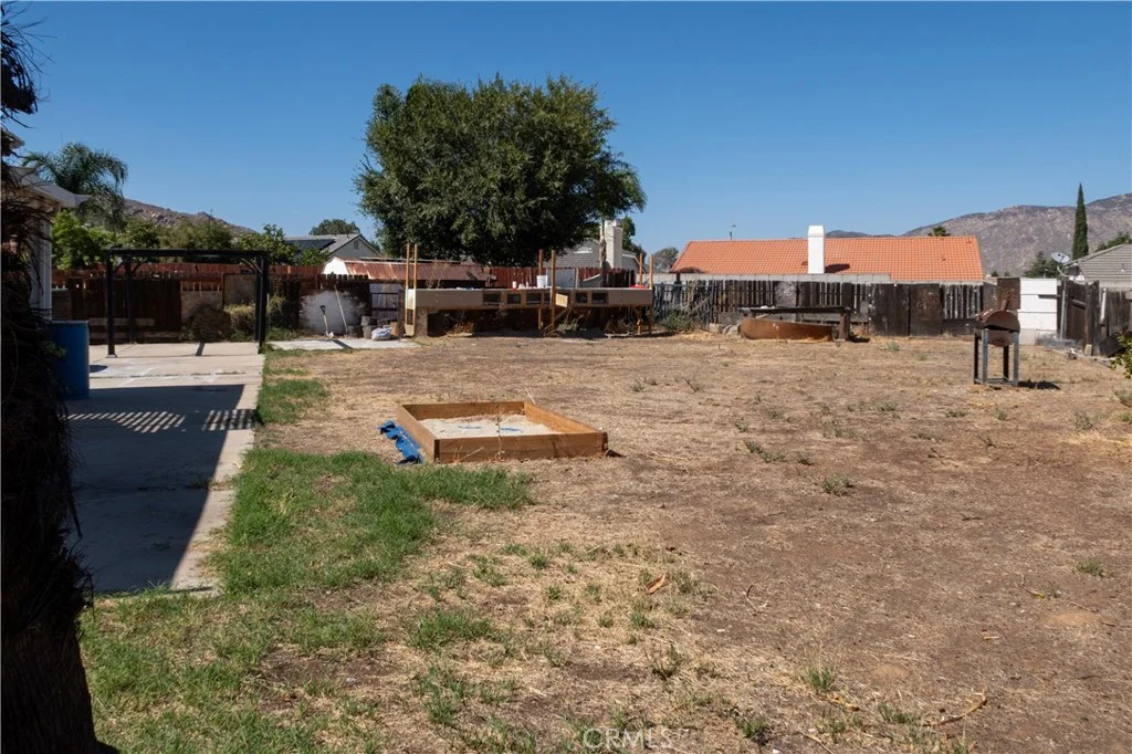 23250 Woodpecker Path, Moreno Valley, CA 92557