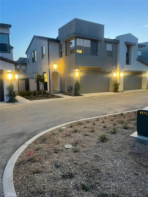 16020 Sunny Court, Fontana, CA MLS: CV25103921