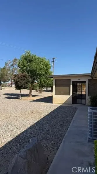 Additional image 45 of 19305 Oneida Rd, Apple Valley, CA 92307