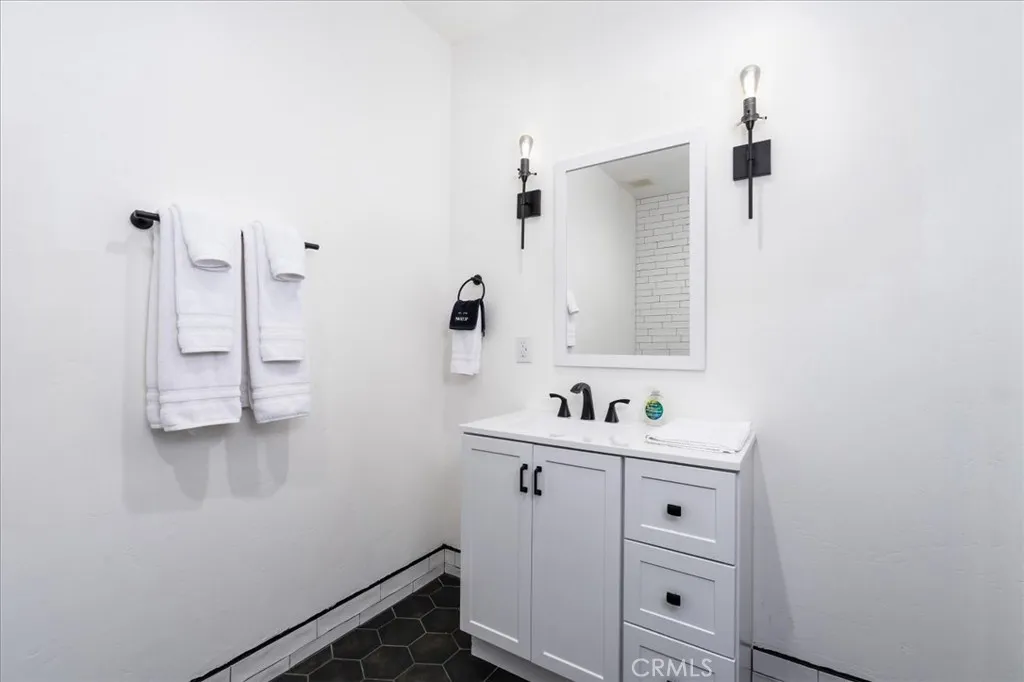 Additional image 45 of 49271 Golden Oak Loop, Oakhurst, CA 93644