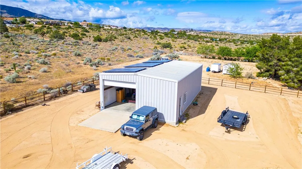 Additional image 84 of 12820 E Avenue W13, Pearblossom, CA 93553