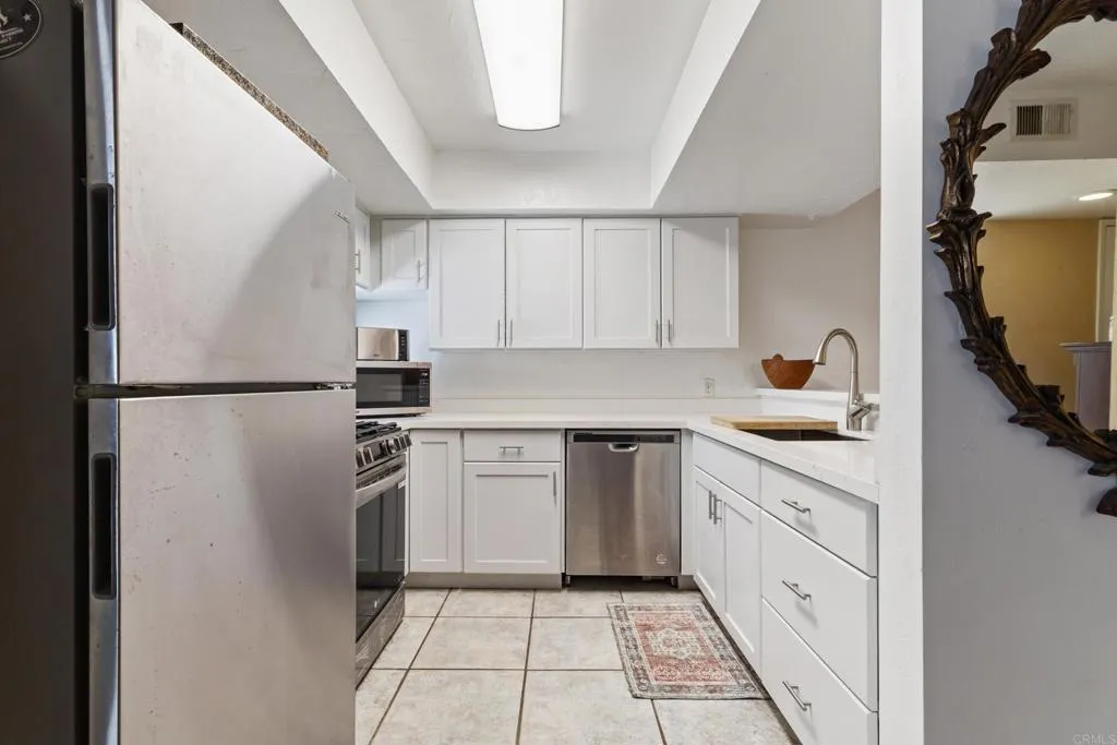 Additional image 32 of 4055 Falcon St Unit 202, San Diego, CA 92103