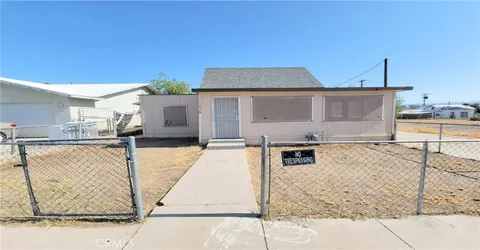 316 Bazoobuth Street, Needles, CA MLS: HD25057818