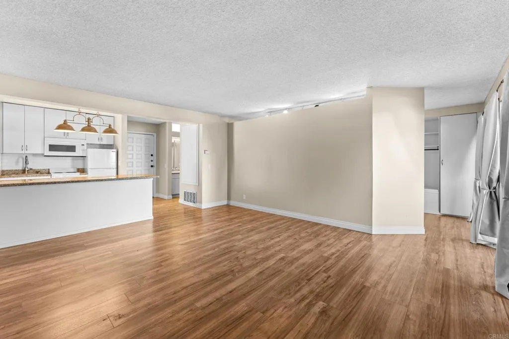 Additional image 5 of 28661 Via Las Flores Unit 306, Murrieta, CA 92563