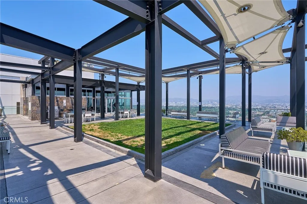 Additional image 23 of 3810 Wilshire Blvd Unit 1904, Los Angeles, CA 90010