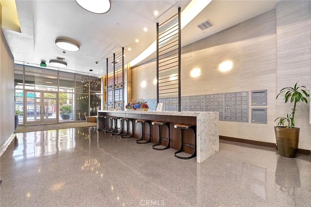 Additional image 11 of 3810 Wilshire Blvd Unit 1904, Los Angeles, CA 90010