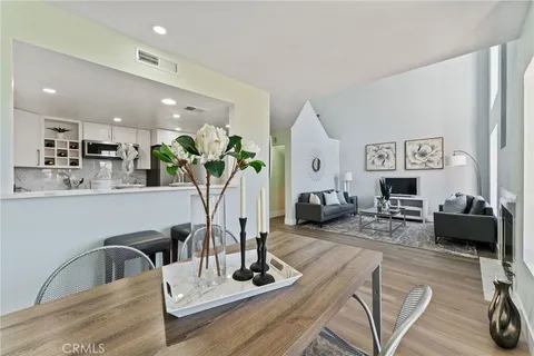 1079 S Daybreak Court, Anaheim Hills, CA MLS: OC25058074