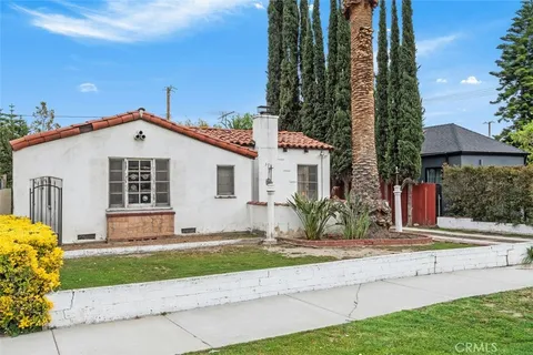 306 N Niagara Street, Burbank, CA MLS: PF25074490